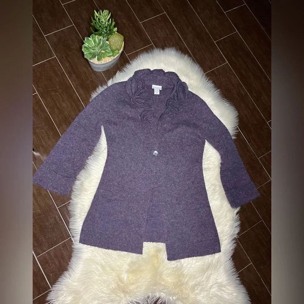 Soft Surroundings Rosette purple ruffle collar sweater Cardigan Sz small